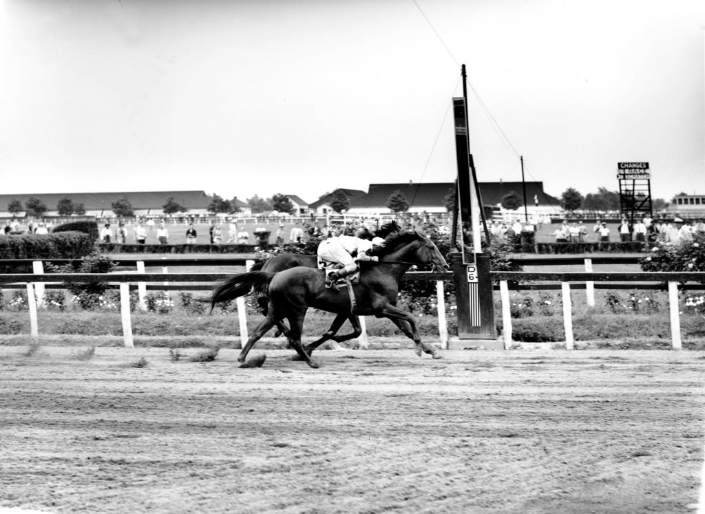 Today in Sports History: War Admiral wins the Triple Crown