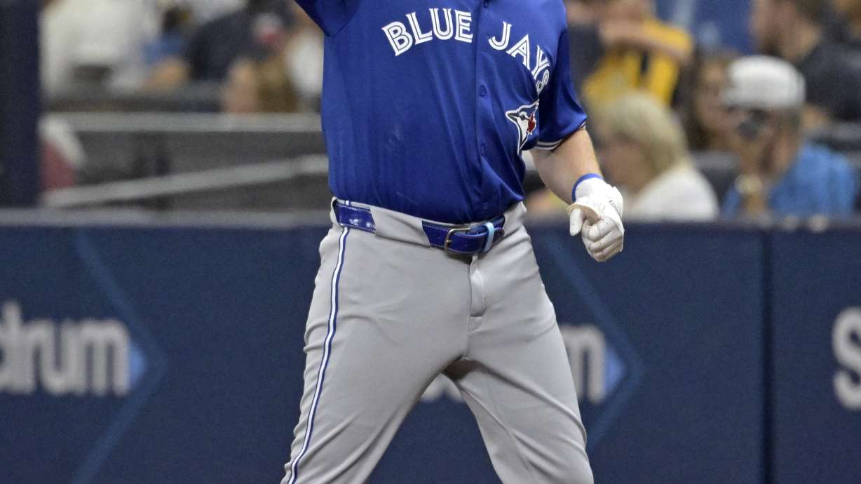 Jonathan Aranda homers as the Tampa Bay Rays beat the Toronto Blue Jays 3-2