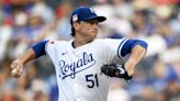 Singer throws seven shutout innings to lead Royals past White Sox, 6-1