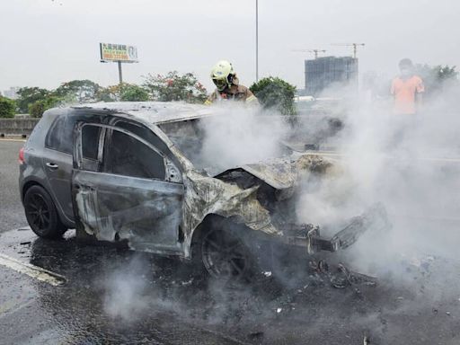 國1台南麻豆段火燒車原來車禍造成 2人逃生受輕傷