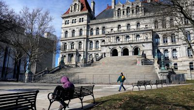 In Late-Stage Budget Talks, Hochul Wins Concessions From N.Y. Lawmakers