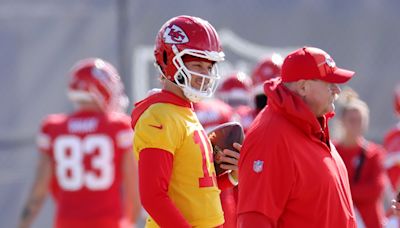 Chiefs Newcomer Still Trying To Learn Kansas City Playbook