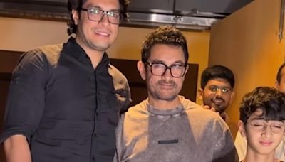 Proud dad Aamir Khan poses with both his sons Junaid Khan and Azad Khan. Watch