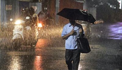 Weather Update: Heavy rainfall likely in Delhi today; IMD issues orange alert for Uttar Pradesh, Hayana and THESE states – Check forecast