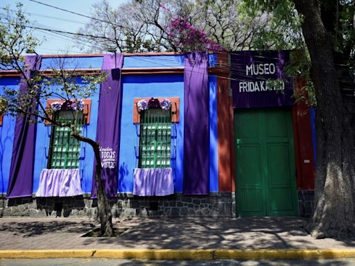 Un museo niega que ropa de Frida Kahlo bajo su resguardo haya sido usada por Madonna
