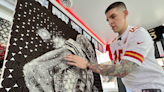 Sweet! Mahomes, Kelce, other Kansas City Chiefs become works of art — made with Oreos
