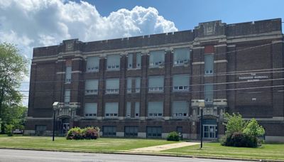Former Toledo elementary school planned to become low-income senior apartments