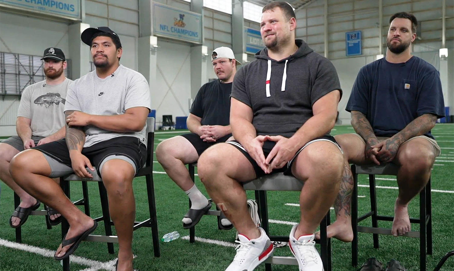 Detroit Lions’ offensive linemen are all dads with 9 kids among them: ‘A super rare thing’