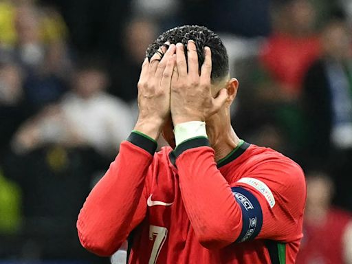 Ex-Ireland star hilariously mocks Cristiano Ronaldo's penalty woes for Portugal