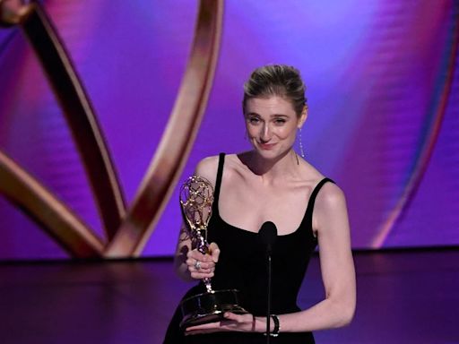 Elizabeth Debicki Thanks "Unparalleled, Incredible Human Being" Princess Diana in Emmys Acceptance Speech