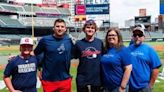 Atlanta Braves players make leukemia survivor’s wish come true