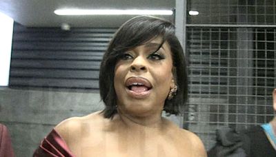 Travis Kelce's 'Grotesquerie' Costar Niecy Nash Predicts Big Hollywood Future