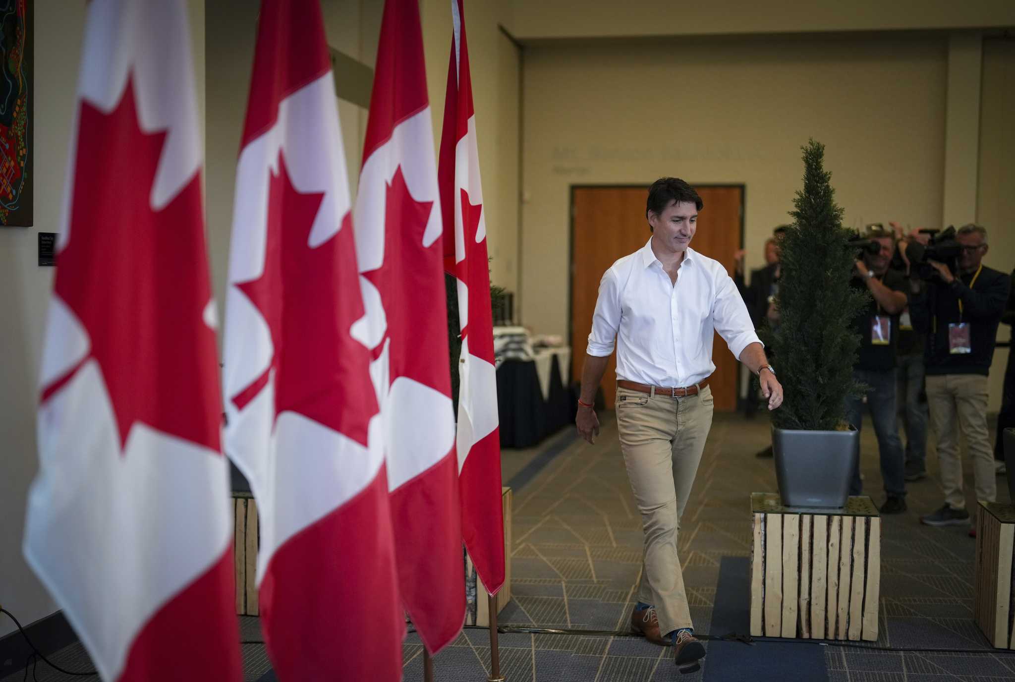 Canada's Conservative leader says his party plans no-confidence motion against Trudeau's government