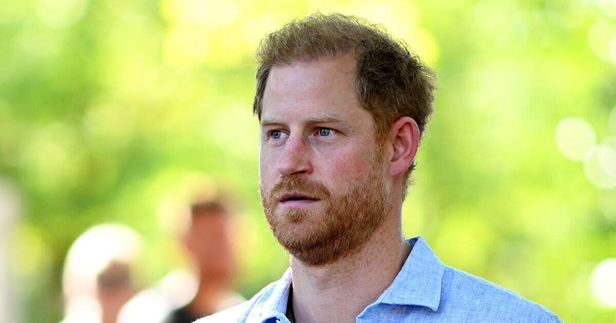 Prince Harry to avoid wedding because of Prince William: 'Can't bear it'