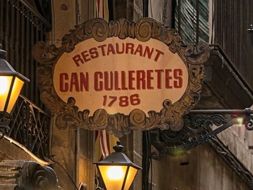 Qué se come en Can Culleretes, el segundo restaurante más antiguo de España: canelones “los de siempre”, escudella y civet de jabalí