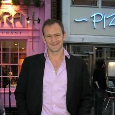 Alexander Armstrong