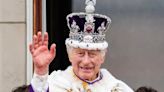 Carlos III supera a la reina Isabel en riqueza con una fortuna estimada en $770 millones