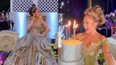 Jennifer Lopez faz festão de aniversário com tema 'Bridgerton', e acaba descalça