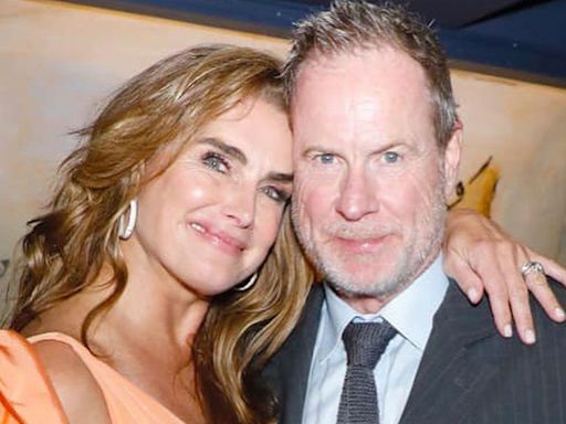 Brooke Shields Celebrates 23 Years of Marriage with Husband Chris Henchy: 'Still Giddy to Be Stuck with You'