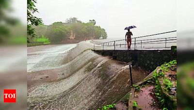 Mumbai Lakes Overflow: Vihar & Modak Sagar Boost Water Stocks to 67% | Mumbai News - Times of India