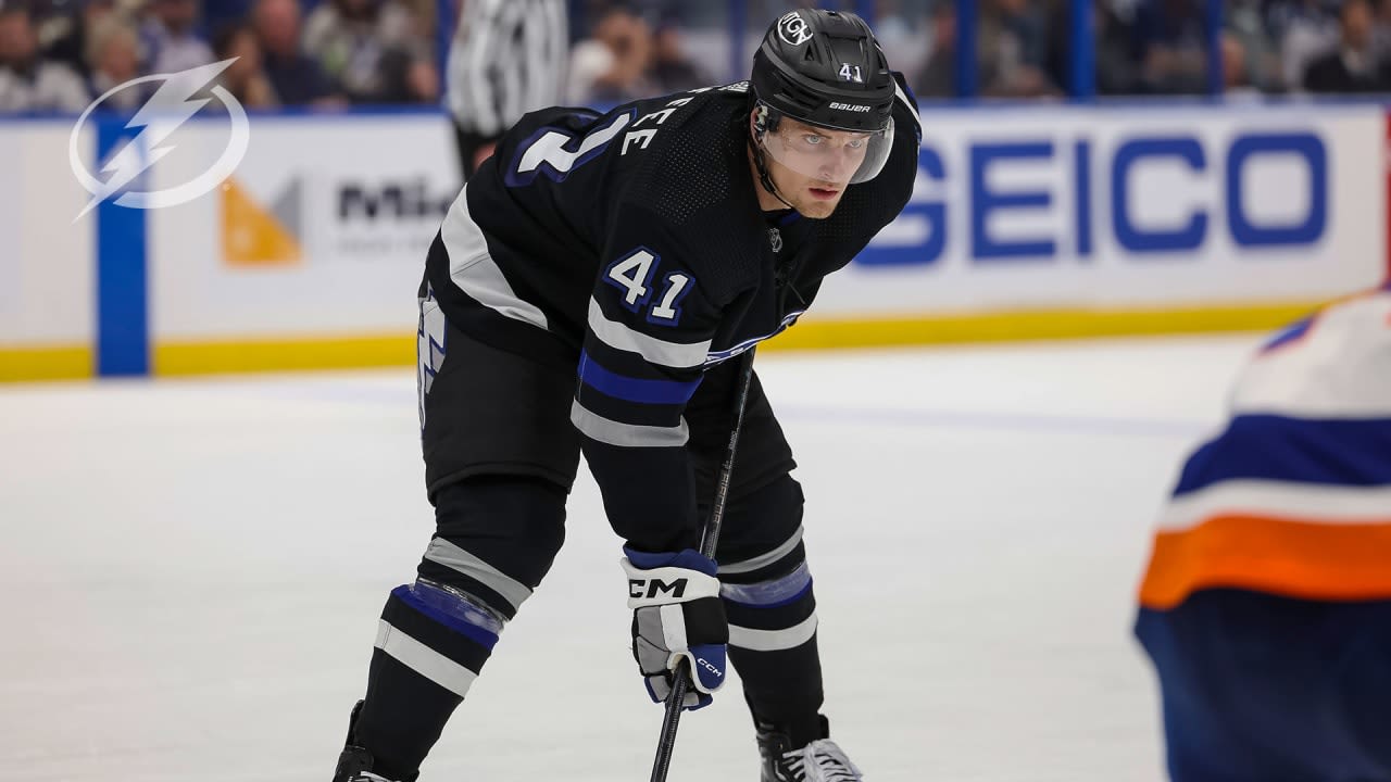 Lightning re-sign forward Mitchell Chaffee to a two-year, one-way contract | Tampa Bay Lightning