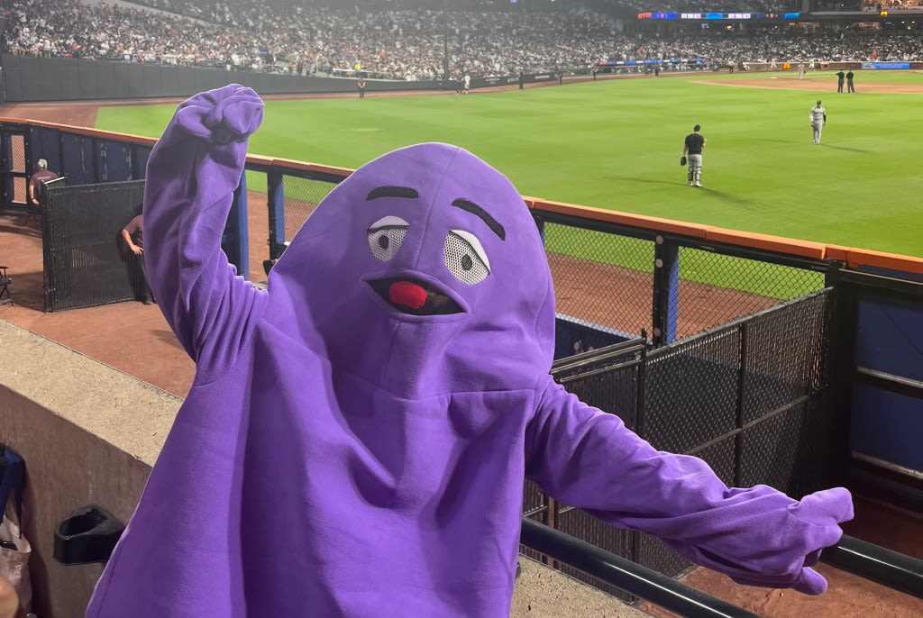 Mets fans dress as Grimace for Subway Series as surge continues vs. Yankees: ‘Grimace is our god’