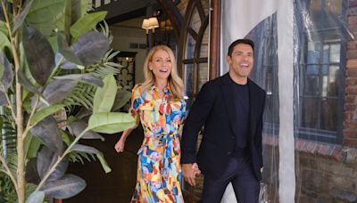 Kelly Ripa, Mark Consuelos fundraise for University of Michigan women’s health