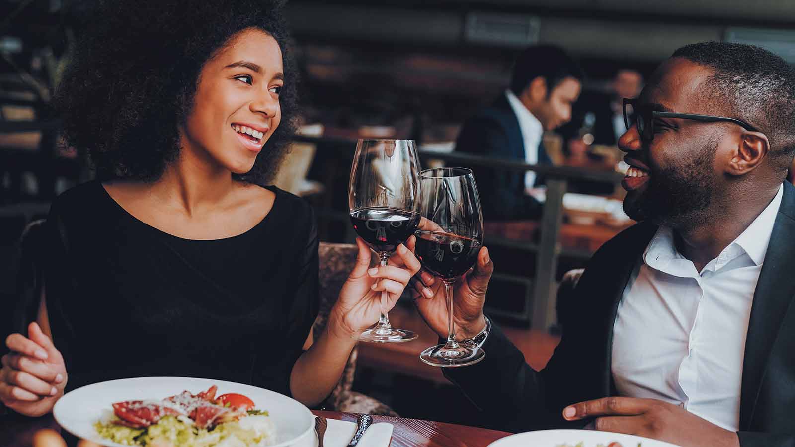 The 3 Best Restaurant Stocks to Buy in July 2024