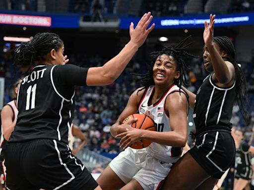 From Storrs to Seattle, UConn women’s basketball players implement lessons from Kelsey Plum’s Dawg Class