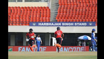 Bowlers enable BLV Blasters to beat Intersoft Titans