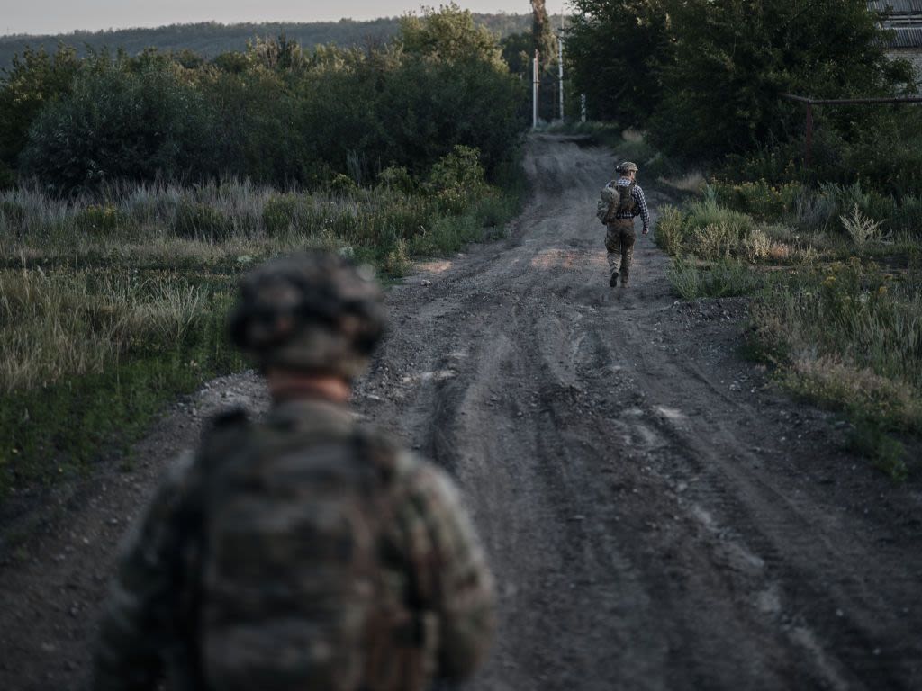 Russia’s advance toward key eastern highway threatens Ukraine’s grip of Donetsk Oblast