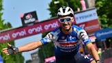 Jhonatan Narváez persiguió a Julian Alaphilippe en el Giro de Italia