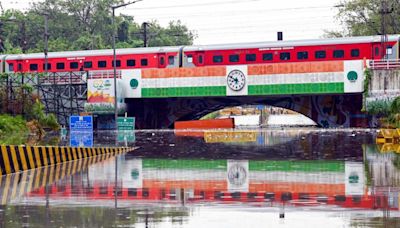 No lessons learnt from ’23; ITO drain floods New Delhi again