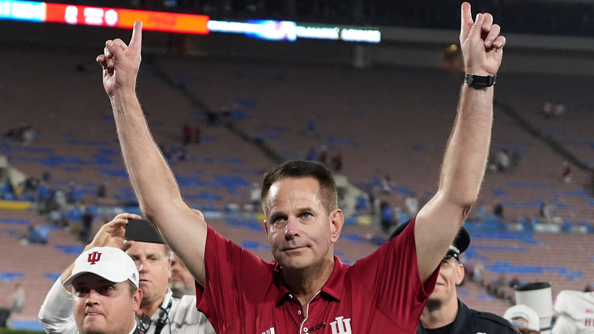 Indiana football HC Curt Cignetti's confident take after UCLA blowout win