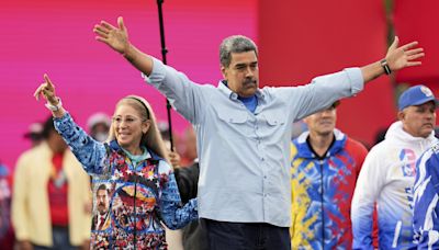 En las calles y en las redes sociales, Nicolás Maduro y la dupla Machado/Urrutia mantuvieron un duelo desigual