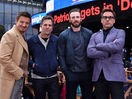 Jeremy Renner Says ‘Avengers’ Cast Love Is Real and ‘Not Just For Instagram. We F—ing Hate That S—‘: ...