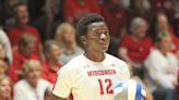 Wisconsin volleyball's Temi Thomas-Ailara comes up aces, ties record in sweep of Arizona