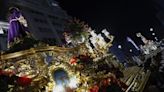 Los madrileños se echan a la calle para venerar los pasos del Viernes Santo