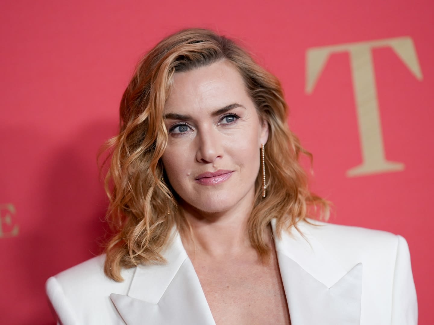 This Kate Winslet-Approved Brand's ‘Game-Changing’ Mascara for Blonde & White Lashes Is $11 Today