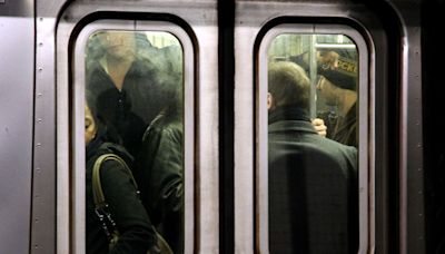 Staten Island man charged with shouting antisemitic remarks at man aboard NYC subway train