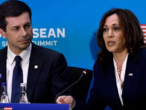 7 Possible Running Mates For A Potential Kamala Harris Presidential Campaign