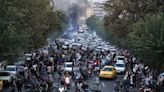 La Guardia Revolucionaria de Irán lanza una poderosa advertencia mientras aumentan las muertes en las protestas