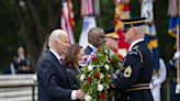 Biden homenaje a tropas y Trump aprovecha para atacar a jueces en el Día de los Caídos