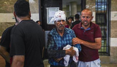 À Gaza, un couple d'infirmiers se démène pour soigner malgré l'effondrement du système médical
