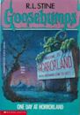 One Day at Horrorland (Goosebumps, #16)