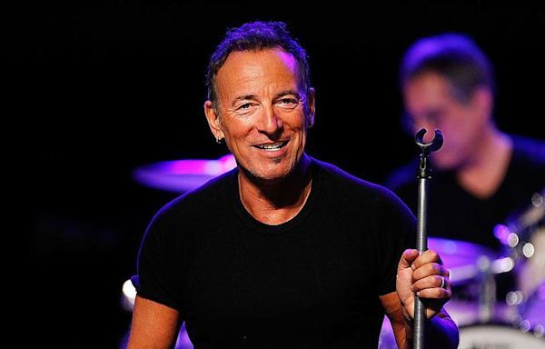 Bruce Springsteen to start European leg in Cardiff
