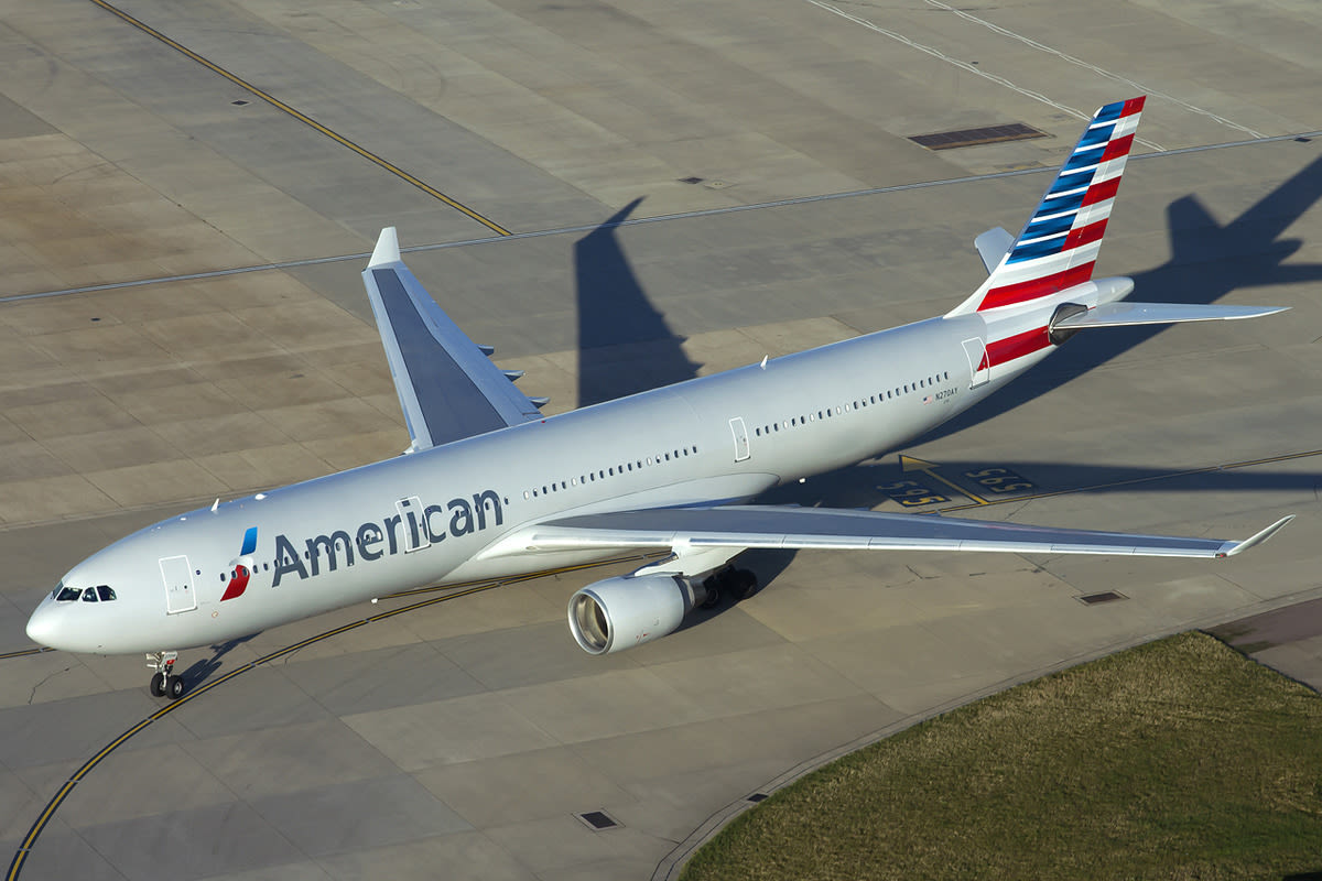 Laptop Ignition Forces Evacuation of Miami-Bound American Airlines Flight at San Francisco Airport