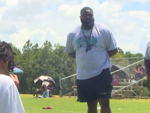 Marvin Wilson returns home for 4th Annual Marvin Wilson and Friends Youth Football Camp