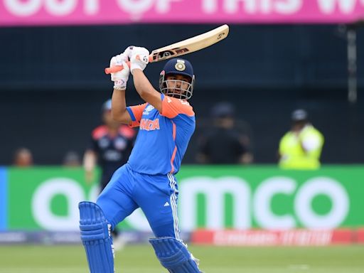 'We saw it with Hardik Pandya. Now, seeing it with Rishabh Pant': Gavaskar points out major transformation in India WK