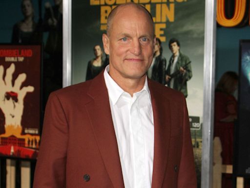 Woody Harrelson: Wintersport ohne alles – auch ohne Kleidung